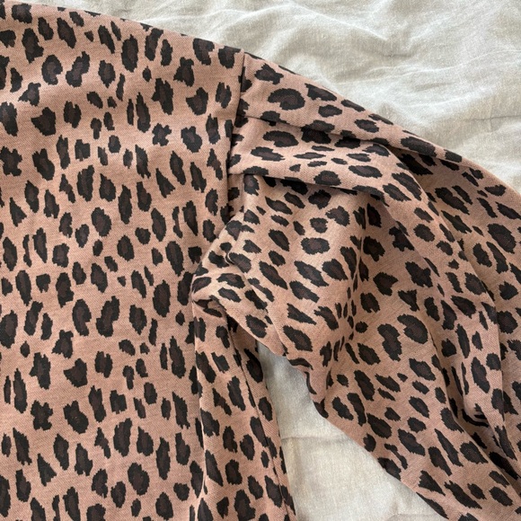 ANTHRO Blue Tassel Balloon Sleeve Cheetah Sweatshirt MED - Picture 4 of 8